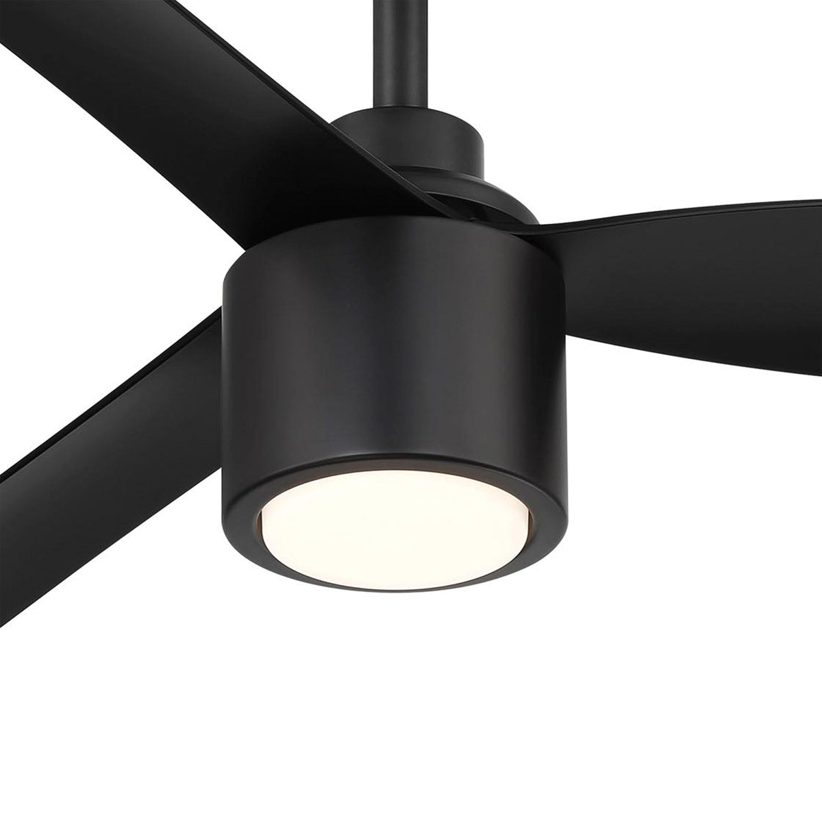 up close image of RAVIAN® 52" 3-Blade Ceiling Fan with light